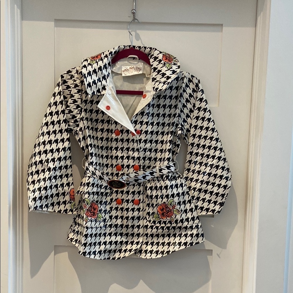The English Roses rain coat. Vintage​​​​